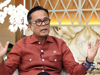 Profil Dony Oskaria. (CNBC Indonesia TV)