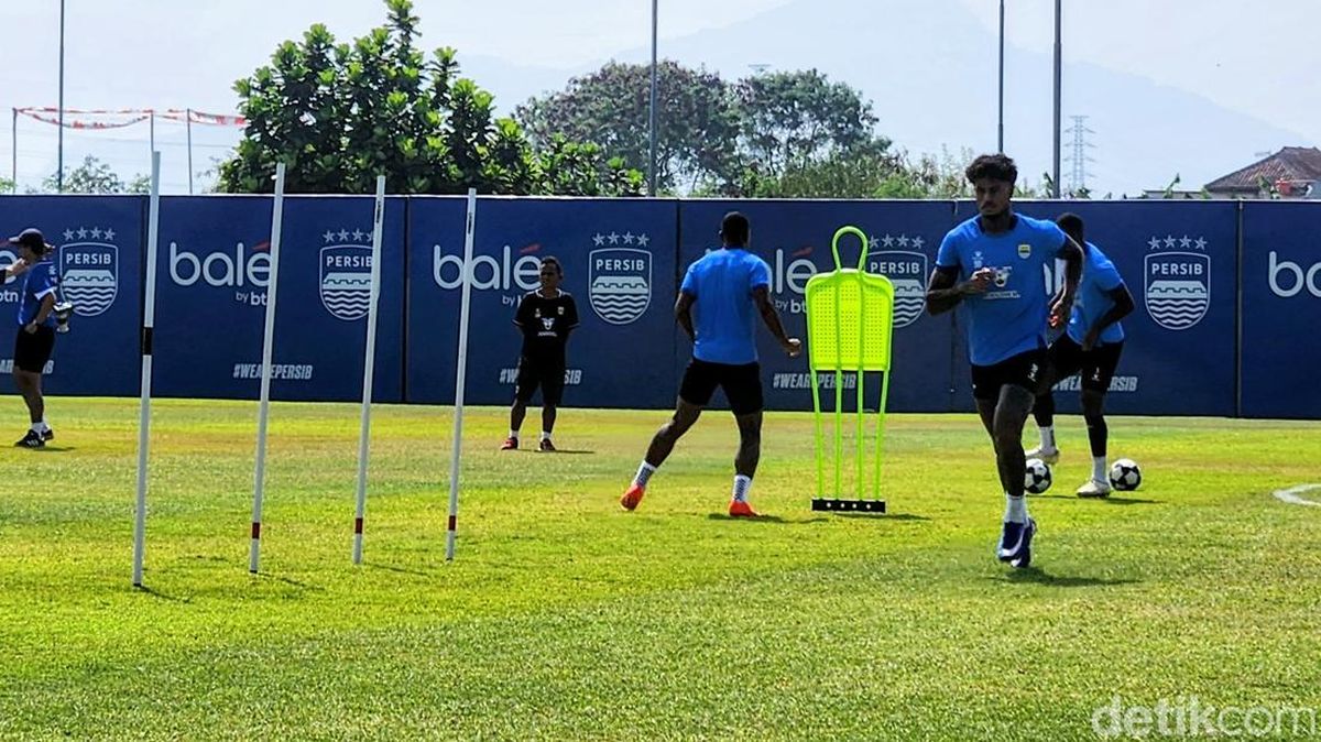 Ramon Tanque Masih Latihan Bareng Persib Bandung