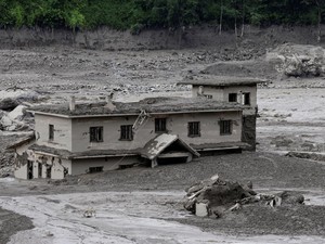 Bertambah Lagi, 633 Orang Tewas Akibat Banjir Bandang Nepal-Tibet