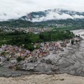 Tampilan dari drone memperlihatkan lumpur yang menutupi bangunan setelah banjir bandang di Trishuli, distrik Nuwakot, Nepal, pada 27 Agustus 2026. (REUTERS/Navesh Chitrakar)