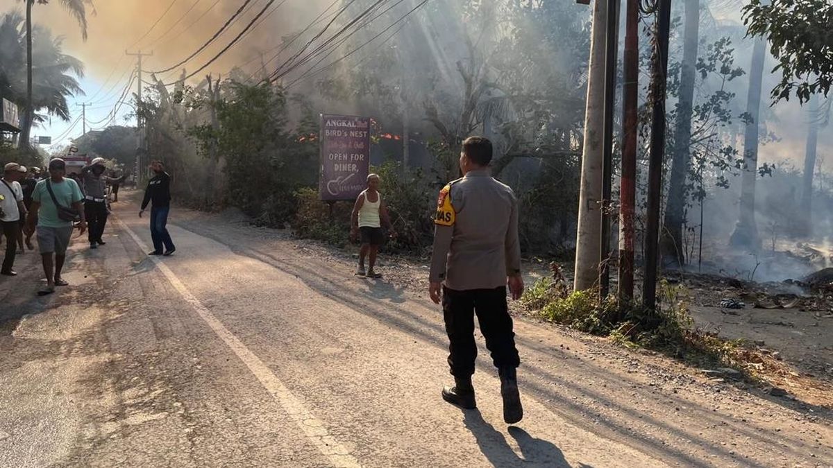 Bekas Wahana Watersport di Nusa Penida Ludes Terbakar, Kerugian Rp 100 Juta