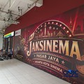 Melihat langsung bioskop viral di tengah pasar, Jaksinema Pasar Rumput, Jakarta Selatan, Jumat (28/8/2026). (CNBC Indonesia/Martyasari RIzky)