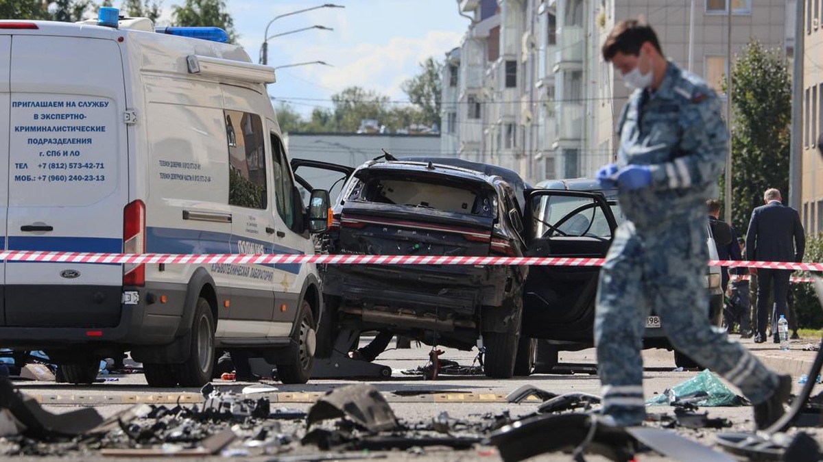Potret Mencekam Usai Mobil Meledak di Rusia, Tentara Tewas Ditempat