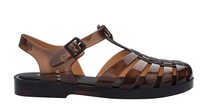 Liburan ke Pantai Musim Panas? Sandal Jelly Waterproof Ini Gampang Dibersihkan