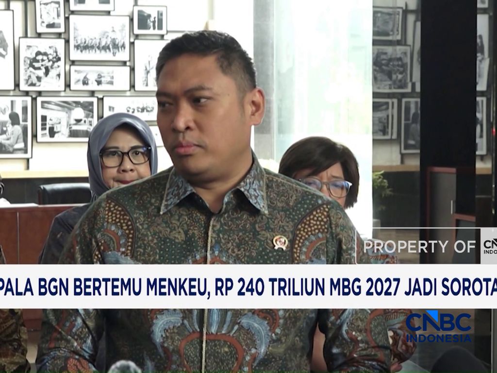 PURBAYA BONGKAR UTANG PAJAK BISNIS BAJA-BAHAN BANGUNAN CHINA RP10 T