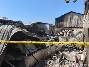 Kebakaran Kos dan Bengkel Las di Panjer Denpasar, 1 Lansia Tewas