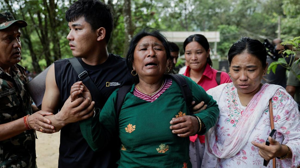 Potret Warga Nepal Panik Diminta Evakuasi Lagi, Siaga Banjir Susulan