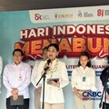 Seremoni Puncak Hari Indonesia Menabung dihadiri Ketua Dewan Komisioner OJK Friderica Widyasari Dewi, di SMRA 13 Bekasi, Kota Bekasi, Jumat, (28/8/2026). (CNBC Indonesia/Mentari Puspadini)