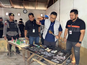 Rumah di Deli Serdang Edarkan Narkoba 24 Jam Nonstop, Emak-emak Jadi Bandar