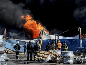 37 Orang Tewas Usai Rusia Bombardir Gudang Amunisi di Ukraina