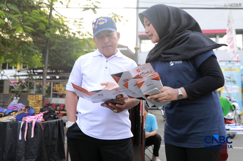 Lembaga Penjamin Simpanan atau LPS ramaikan kegiatan Bazar UMKM melalui booth edukasi bagi pelaku UMKM dan masyarakat di Bandar Lampung, Sabtu (29/8/2026).. (CNBC Indonesia/Muhammad Sabki)