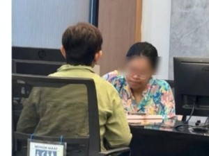 Dispendukcapil Surabaya Akan Sanksi Petugas yang Viral Dapat Bintang 1