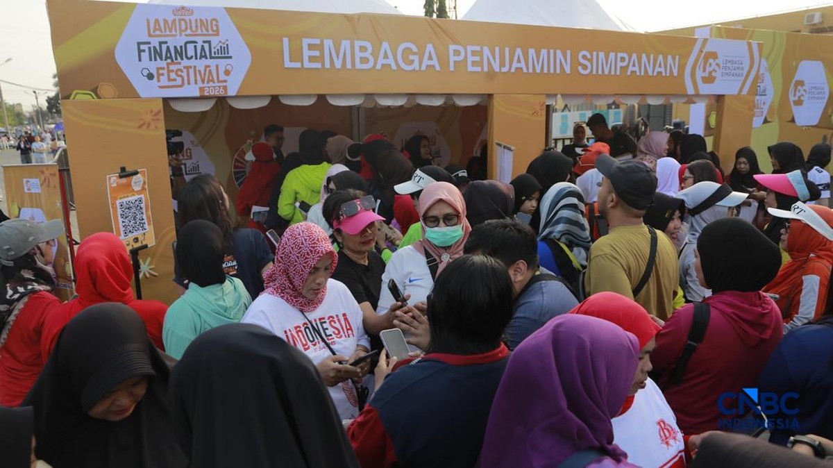 LPS Edukasi Warga Lewat Zumba Jelang Lampung Financial Festival
