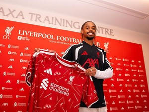 Barcola Siap Main Lo, Liverpool