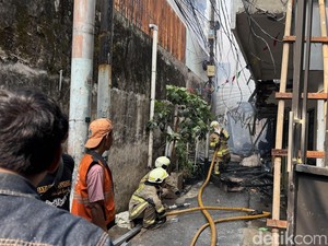 Pemkot Jakpus Siapkan 4 Posko Tampung Korban Kebakaran di Gambir