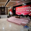 Kejaksaan Agung (Kejagung) menyita barang bukti uang Rp 401 miliar. Uang tersebut hasil penyitaan dugaan tindak pidana korupsi tata kelola komoditas nikel PT CNI tahun 2017 sampai 2020, Senin (31/8/2026). (CNBC Indonesia/Tri Susilo)