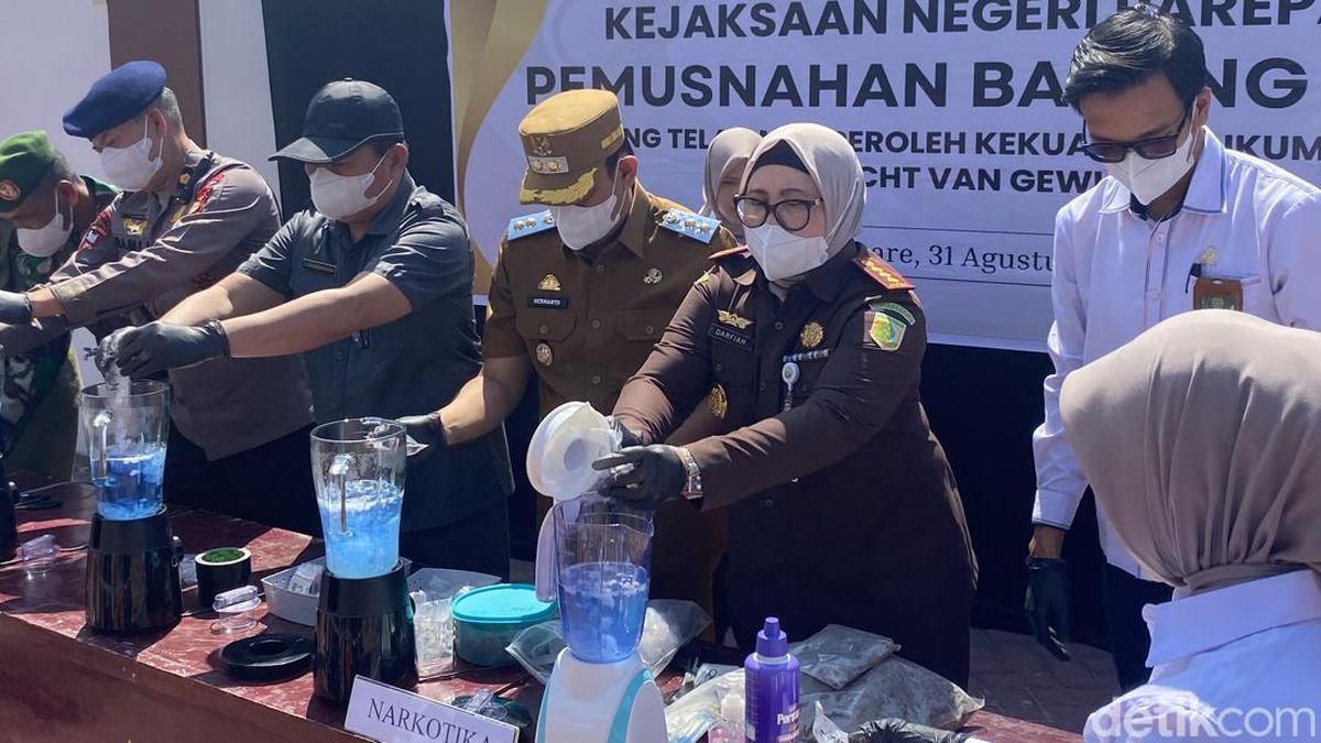 Kejari Parepare Musnahkan 1,5 Kg Sabu hingga Ganja dari 70 Perkara