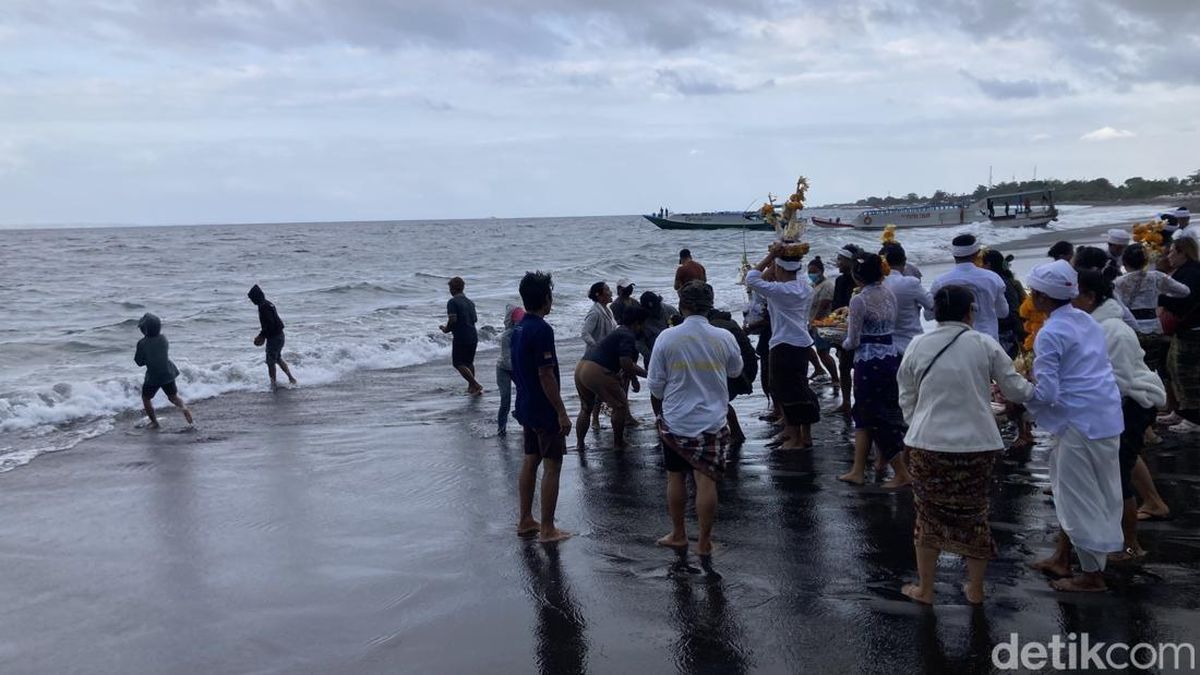 Pemkab Klungkung Bakal Bentuk Balawista Usai Pasutri Tewas di Pantai Goa Lawah