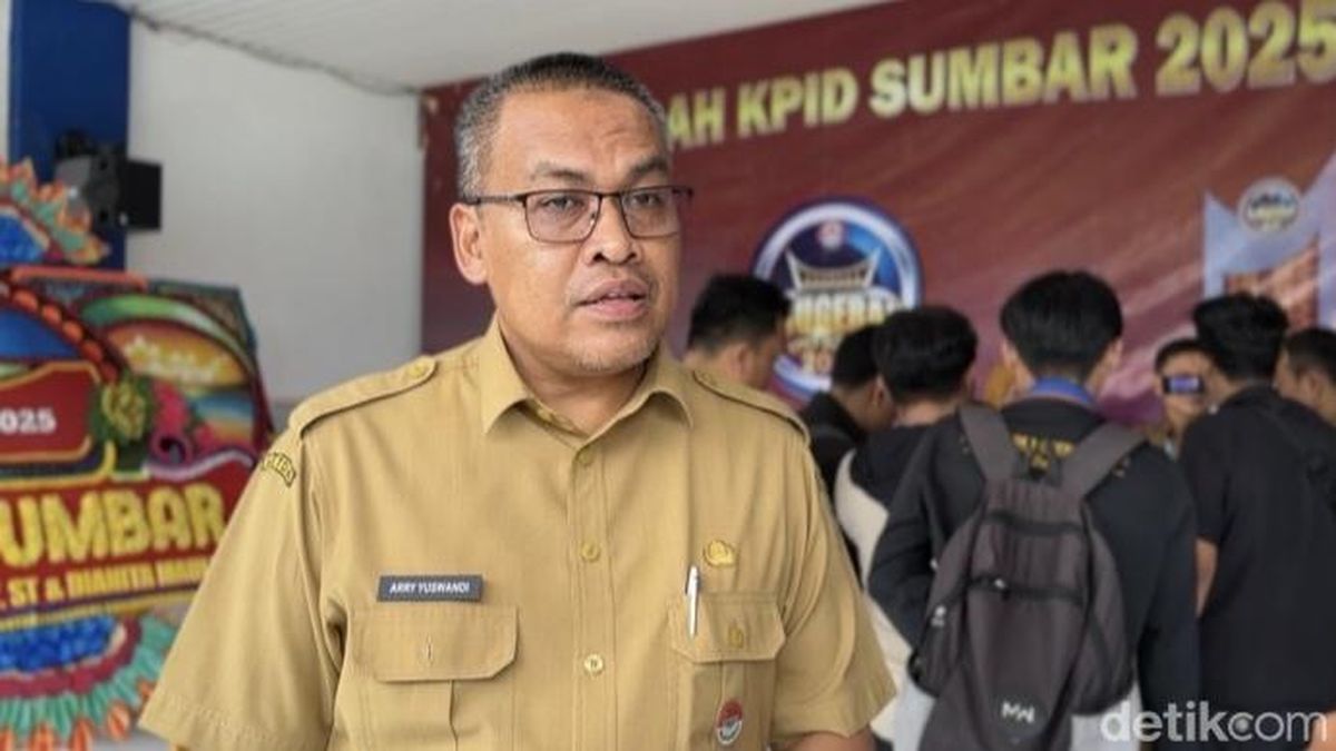 Video Mesum Bersama Bawahan Beredar, Kabiro PBJ Sumbar Mengundurkan Diri
