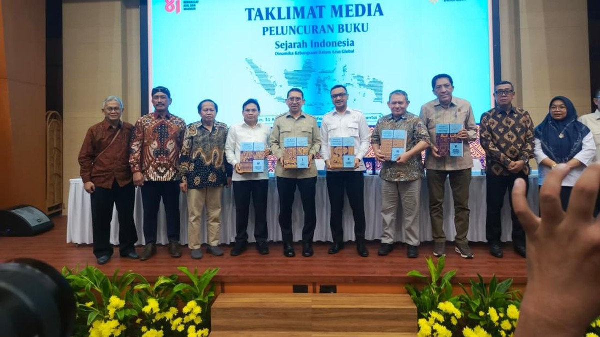 Pemerintah Rilis Buku Sejarah Indonesia, Tebalnya Nyaris 5.000 Halaman