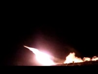 Teheran merilis rekaman peluncuran rudal dan drone yang diklaim digunakan dalam serangan terhadap pangkalan militer Amerika Serikat di Yordania pada Senin (31/8/2026). (Tangkapan Layar Video Reuters/WANA)