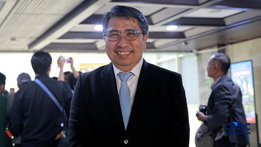 Deputi Gubernur BI terpilih Solikin M. Juhro saat ditemui usai acara Sidang Paripurna ke-4 masa persidangan 1 tahun sidang 2026-2027 di kompleks Parlemen, Senayan, Jakarta, Selasa (1/9/2026). (CNBC Indonesia/Muhammad Sabki)
