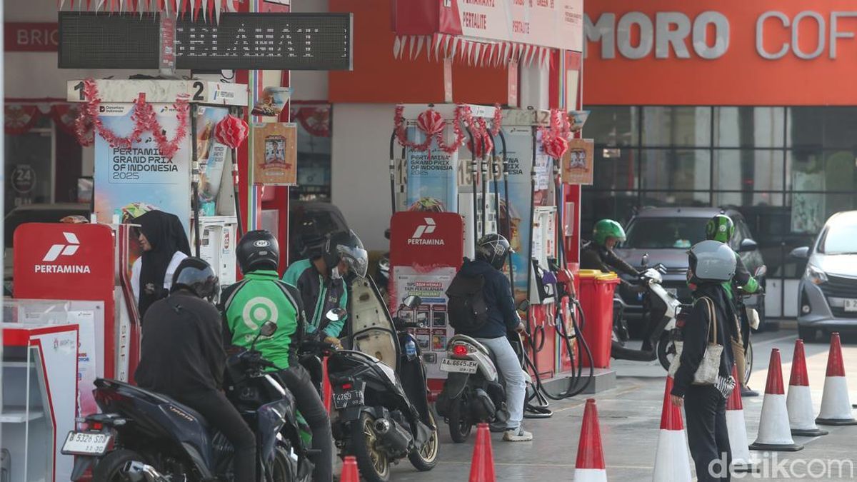 Pemerintah Klaim Harga BBM RI Lebih Murah Dibandingkan Negara Lain — NadiKabar.com
