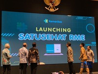 Kementerian Kesehatan resmi meluncurkan Viewer SATUSEHAT Rekam Medis Elektronik (RME) yangmemungkinkan tenaga medis mengakses riwayat kesehatan pasien secara langsung, di Jakarta, Selasa (1/9/2026). (CNBC Indonesia/Fergi Nadira)