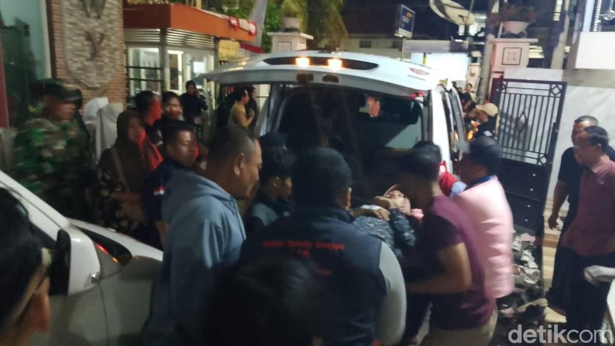 Ratusan Santri Ponpes Manbaul Hikam Sidoarjo Keracunan MBG, Ini Gejalanya