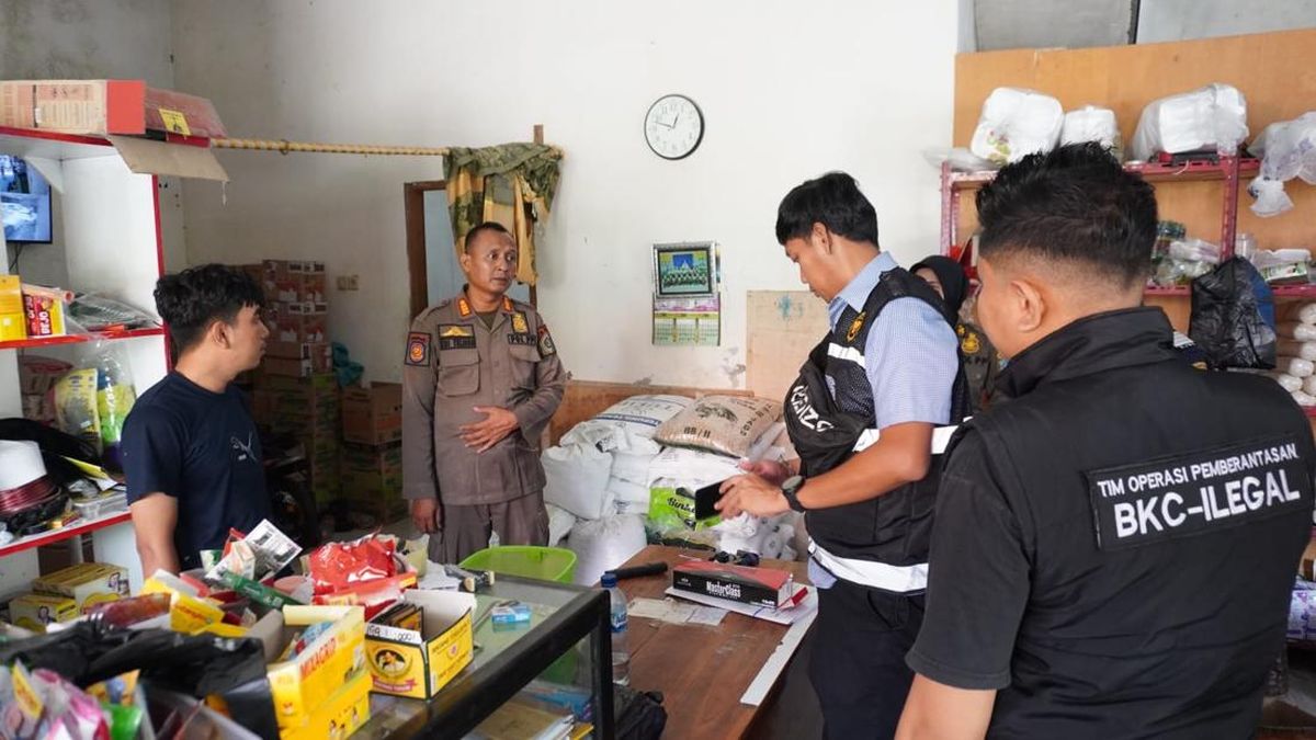 6.776 Batang Rokok Ilegal Disita dari 4 Kecamatan di Lamongan