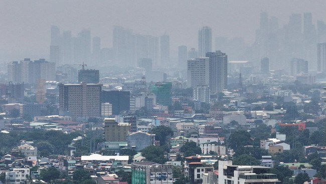 Asap Kebakaran Hutan RI Tiba di Filipina, Manila Langsung Darurat