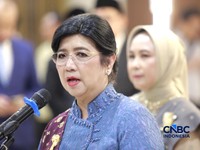 Destry Damayanti usai pengambilan sumpah jabatan sebagai Gubernur Bank Indonesia periode 2026-2031 di Mahkamah Agung RI, Jakarta, Rabu (2/9/2026). (CNBC Indonesia/Muhammad Sabki)