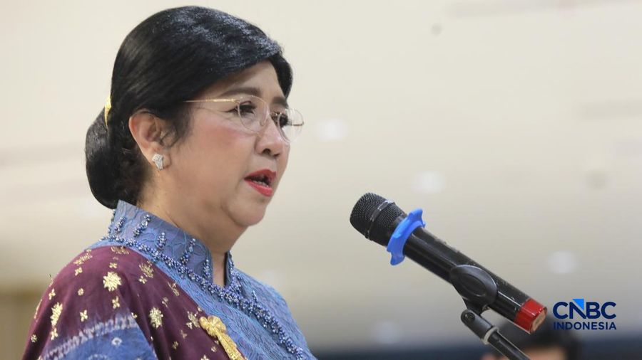 Destry Damayanti usai pengambilan sumpah jabatan sebagai Gubernur Bank Indonesia periode 2026-2031 di Mahkamah Agung RI, Jakarta, Rabu (2/9/2026).