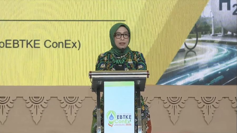 Direktur Jenderal Energi Baru, Terbarukan, dan Konservasi Energi (EBTKE), Eniya Listiani Dewi saat menyampaikan pemaparan dalam Pembukaan The 12th Indonesia EBTKE ConEx 2026 di Jakarta, Rabu (2/9/2026). (Tangkapan Layar Youtube/Ditjen EBTKE)