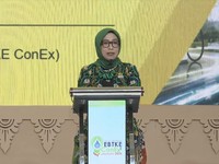 Direktur Jenderal Energi Baru, Terbarukan, dan Konservasi Energi (EBTKE), Eniya Listiani Dewi saat menyampaikan pemaparan dalam Pembukaan The 12th Indonesia EBTKE ConEx 2026 di Jakarta, Rabu (2/9/2026). (Tangkapan Layar Youtube/Ditjen EBTKE)