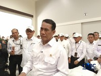 Menteri Pertanian (Mentan) Amran Sulaiman saat mengecek pusat benih di BRMP Padi Sukamandi, Subang, Jawa Barat, Rabu (2/9/2026). (CNBC Indonesia/Martyasari Rizky)