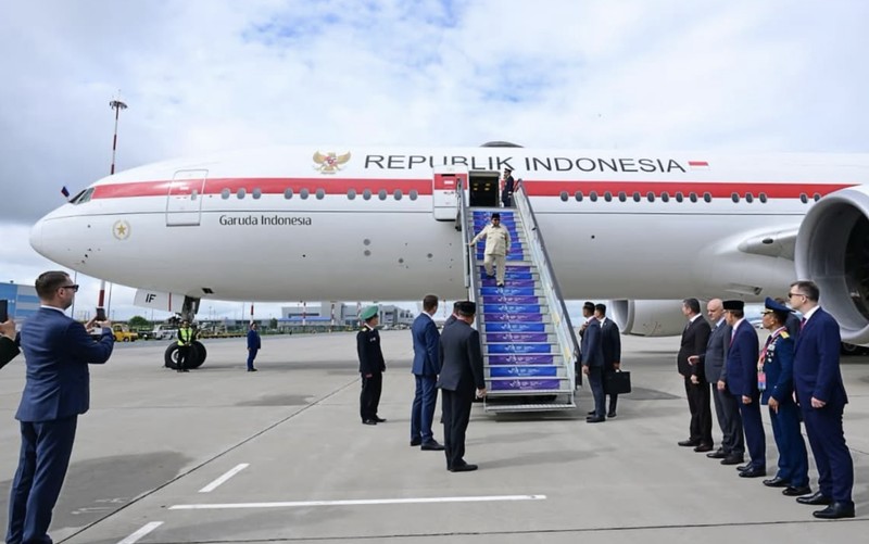 Presiden Republik Indonesia, Prabowo Subianto, bertolak menuju Vladivostok, Rusia, pada Selasa (1/9/2026), untuk menghadiri Eastern Economic Forum (EEF) ke-11 sebagai tamu kehormatan utama yang digelar di Far Eastern Federal University (FEFU). (Instagram/sekretariat.kabinet)