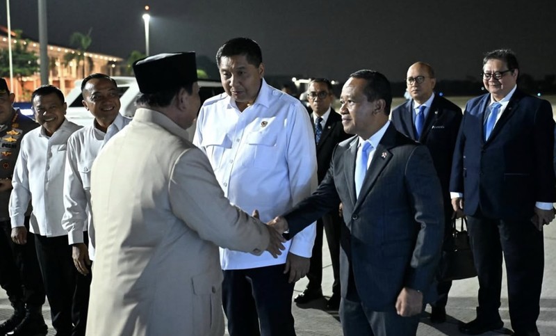 Presiden Republik Indonesia, Prabowo Subianto, bertolak menuju Vladivostok, Rusia, pada Selasa (1/9/2026), untuk menghadiri Eastern Economic Forum (EEF) ke-11 sebagai tamu kehormatan utama yang digelar di Far Eastern Federal University (FEFU). (Instagram/sekretariat.kabinet)