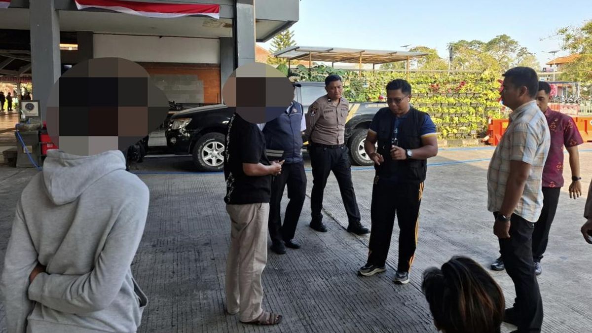 calo Paksa Penumpang Beli 'Tiket Putih' di Terminal Mengwi
