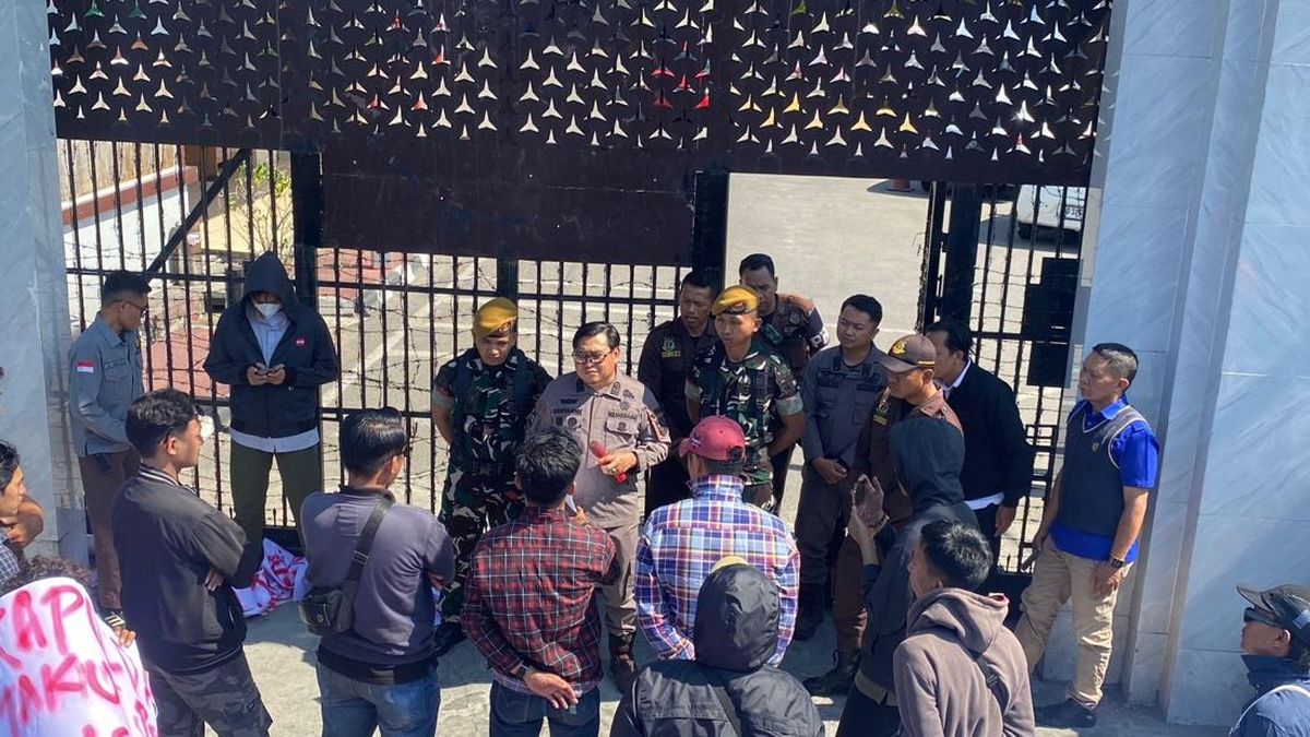 Kejati Sulsel Didesak Periksa Paris Yaris Terkait Korupsi Pasar Jeneponto