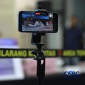 Direktur Tindak Pidana Siber (Dirtipidsiber) Bareskrim Polri Brigjen Pol Adex Yudiswan dalam keterangan pers terkait Tindak Pidana Perjudian Daring di Gedung Awaloedin Djamin Bareskrim Polri, kamis, (3/9/2026). (CNBC Indonesia/Muhammad Sabki)