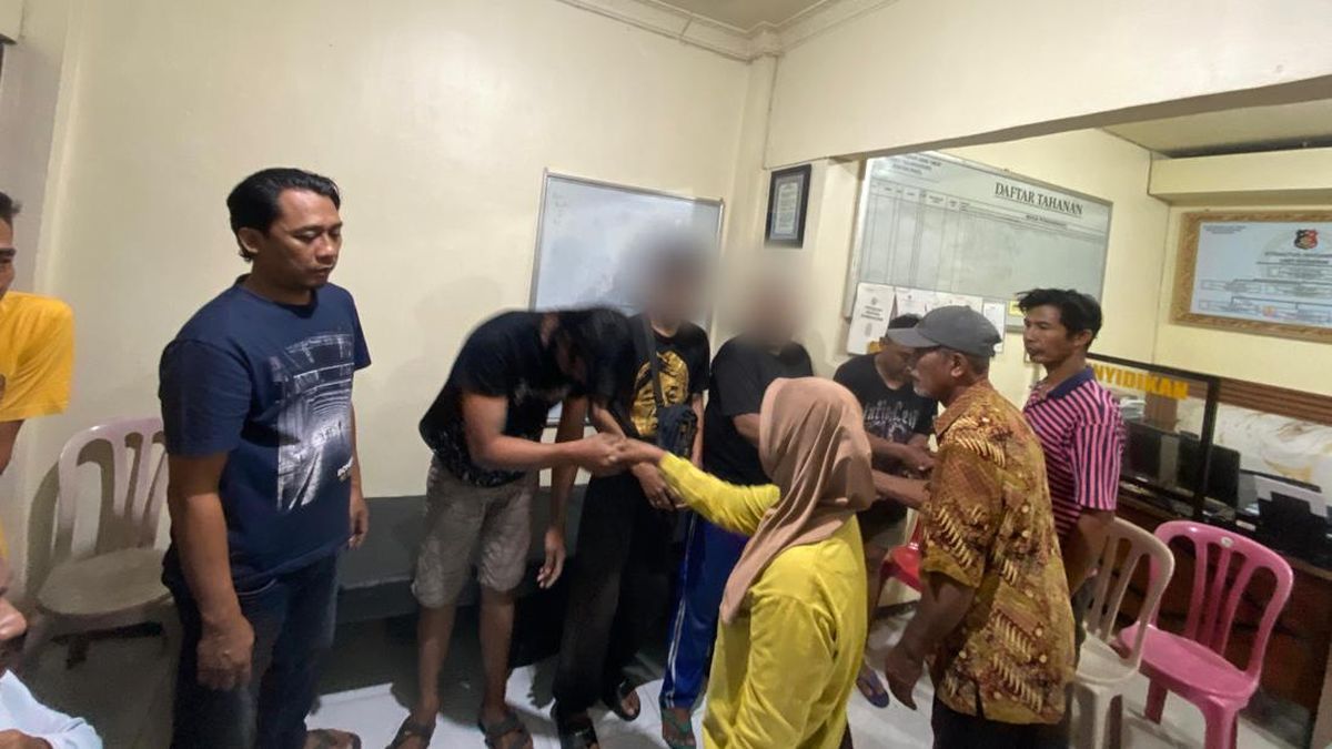 4 Pria Penilap Jagung dalam Mesin Pemipil di Tulungagung Diringkus Warga