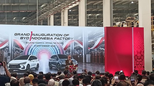 Kata-Kata Menperin Saat Meresmikan Pabrik BYD Rp11,7 T di Subang