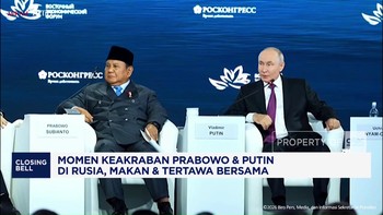 Momen Keakraban Prabowo & Putin di Rusia, Makan & Tertawa Bersama