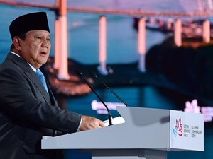 Prabowo Siapkan Kapal Induk Pertama RI Bantu Tangani Bencana