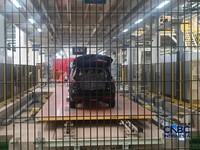 Seseorang melewati area produksi perakitan mobil listrik di Pabrik mobil listrik BYD di Subang, Jawa Barat, Kamis (3/9/2026). (CNBC Indonesia/Ferry Sandi)