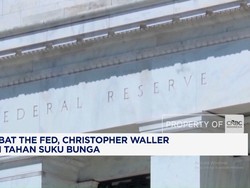 Gubernur The Fed Waller Mau Tahan Suku Bunga