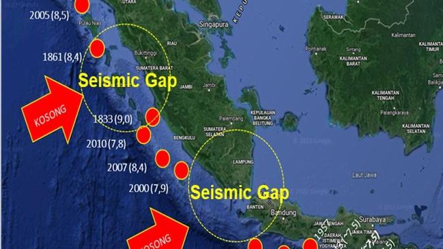 paparan anggota IABI Daryono terkait gambaran seismic gap segmen megathrust. (Dok.IABI)