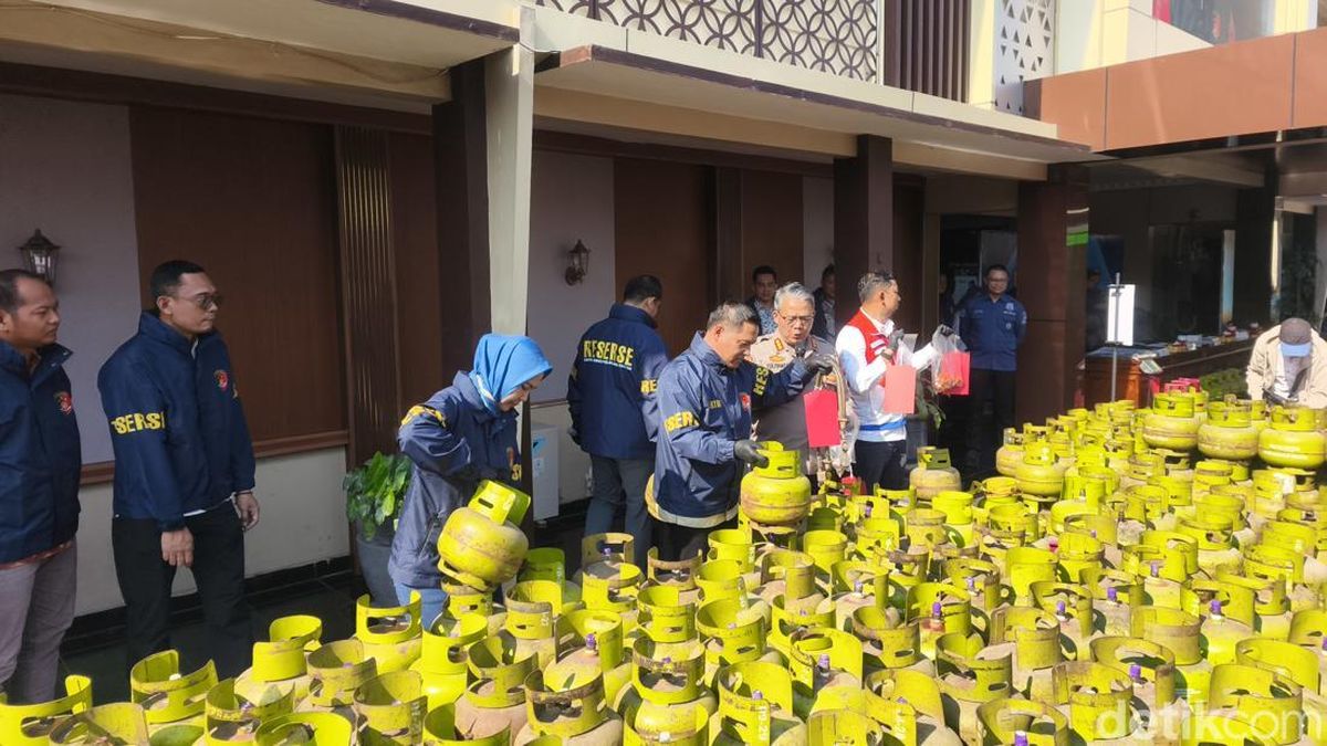 Polda Jateng Bongkar Gas Oplosan di Sukoharjo, 1.283 Tabung Disita