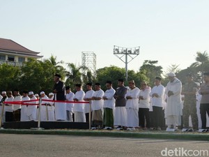 Warga dan Ulama di Parepare Salat Istisqa Minta Hujan Hadapi Kemarau Panjang